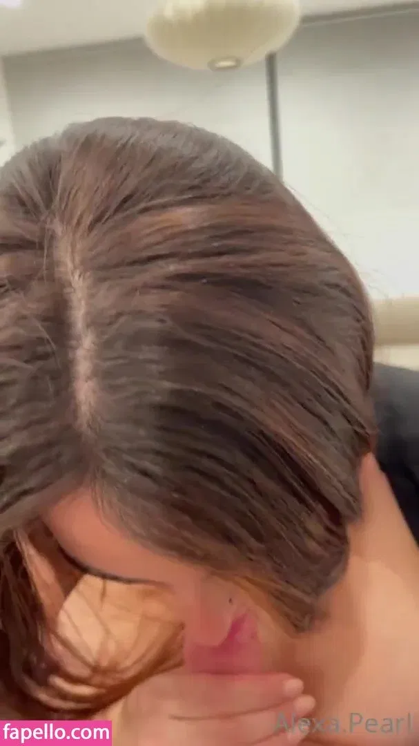 Alexa Pearl Onlyfans Photo Gallery 