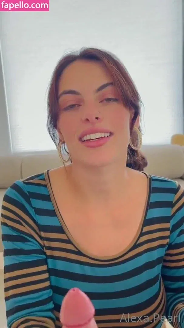 Alexa Pearl Onlyfans Photo Gallery 