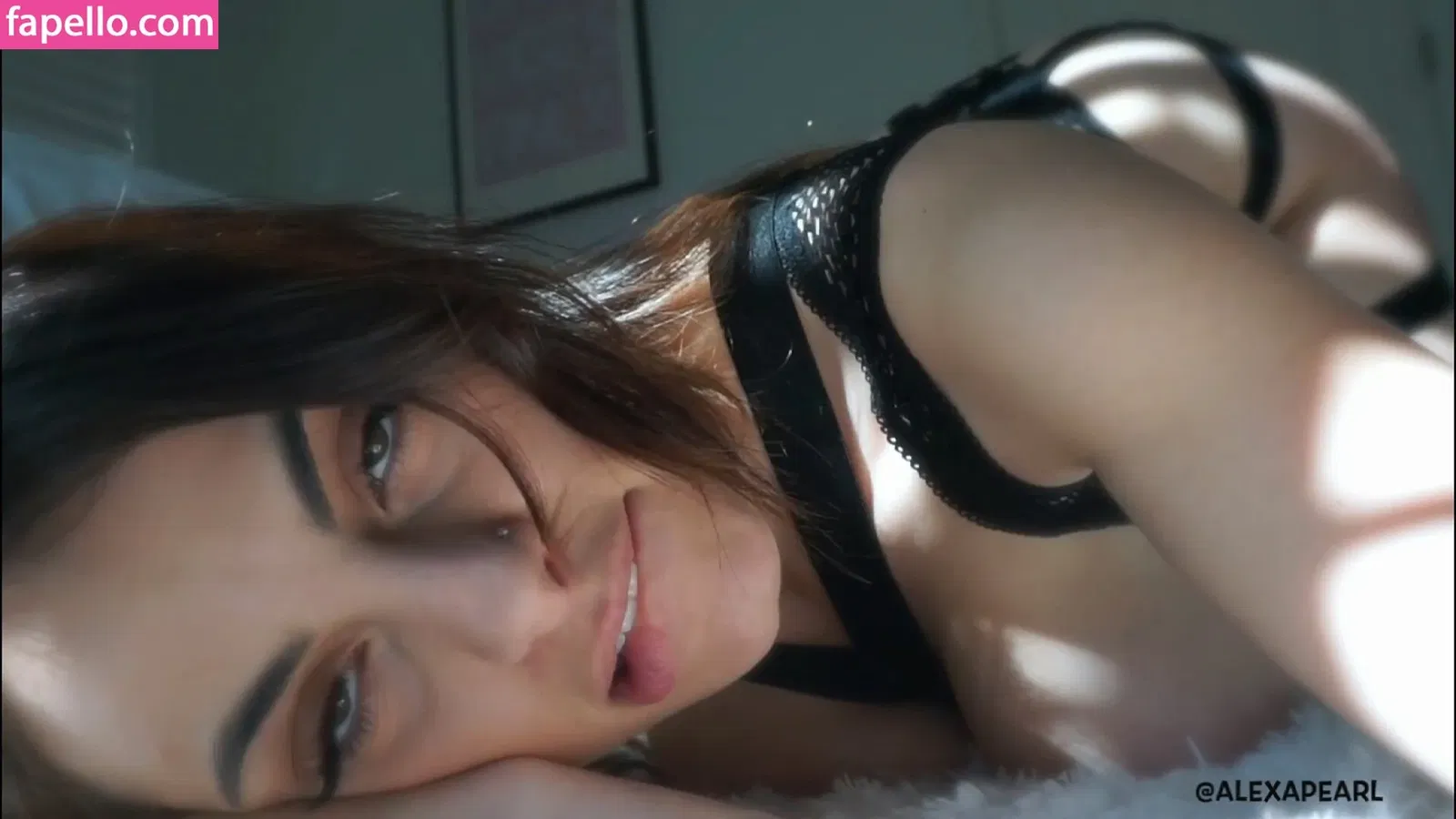 Alexa Pearl Onlyfans Photo Gallery 