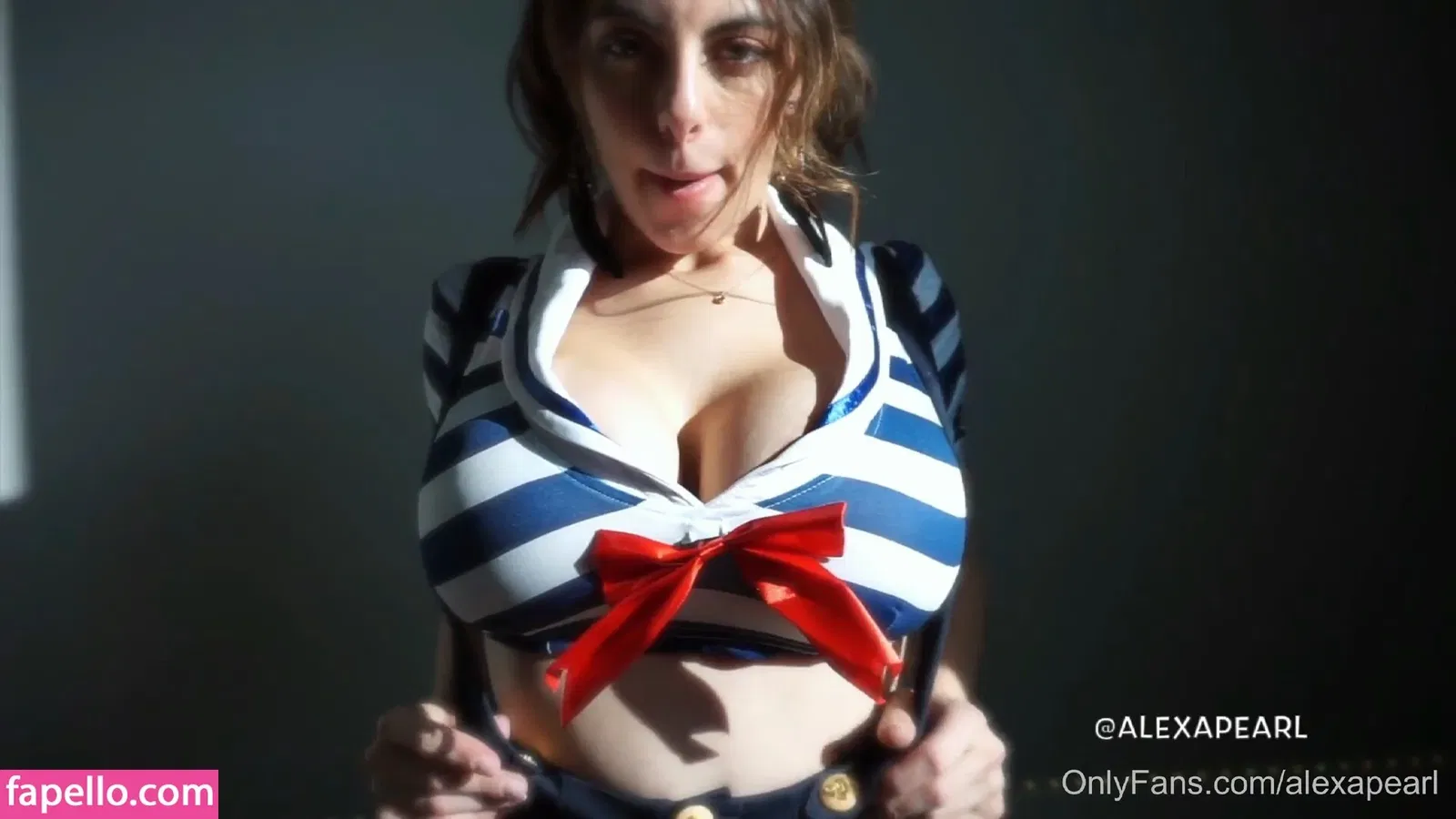 Alexa Pearl Onlyfans Photo Gallery 