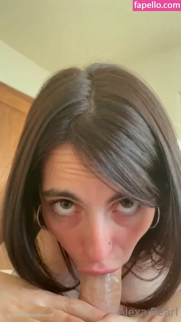 Alexa Pearl Onlyfans Photo Gallery 