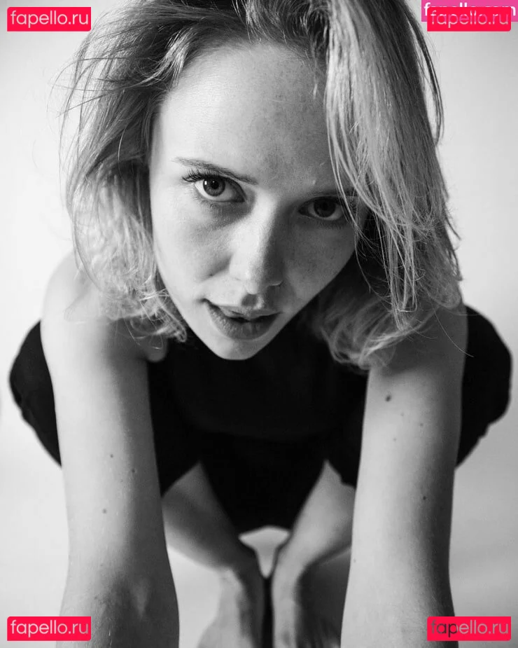 Amelia Eve Onlyfans Photo Gallery 