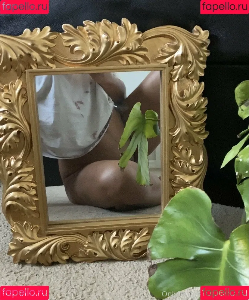 holymacre Onlyfans Photo Gallery 