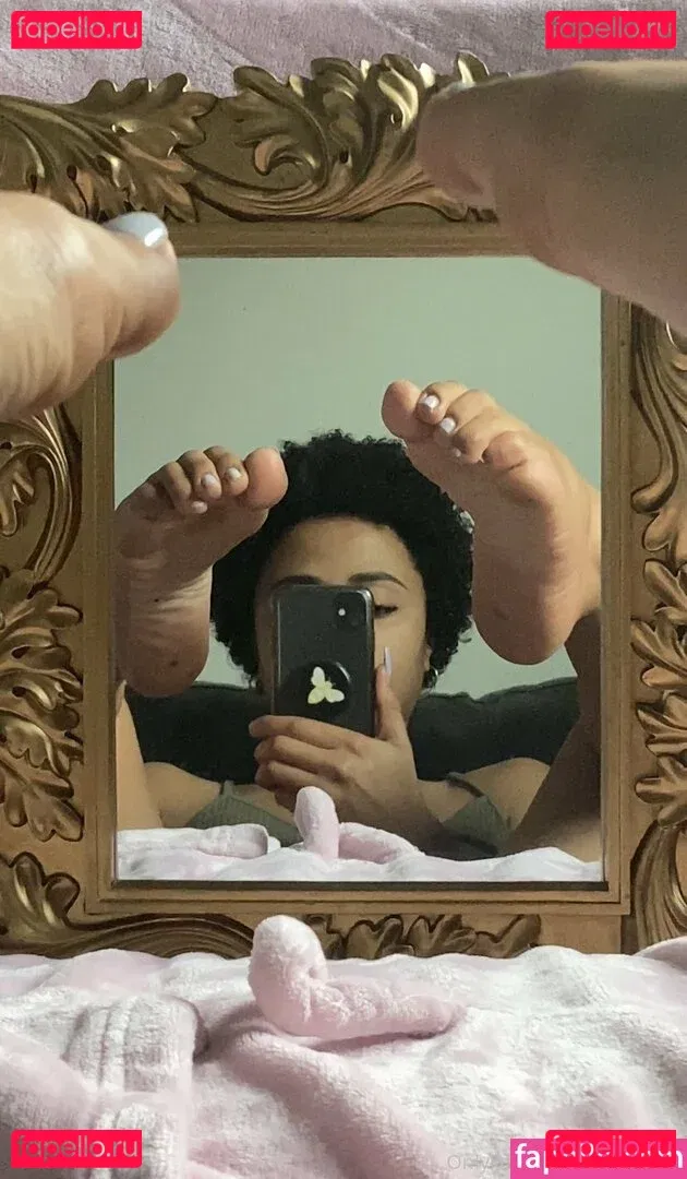 holymacre Onlyfans Photo Gallery 