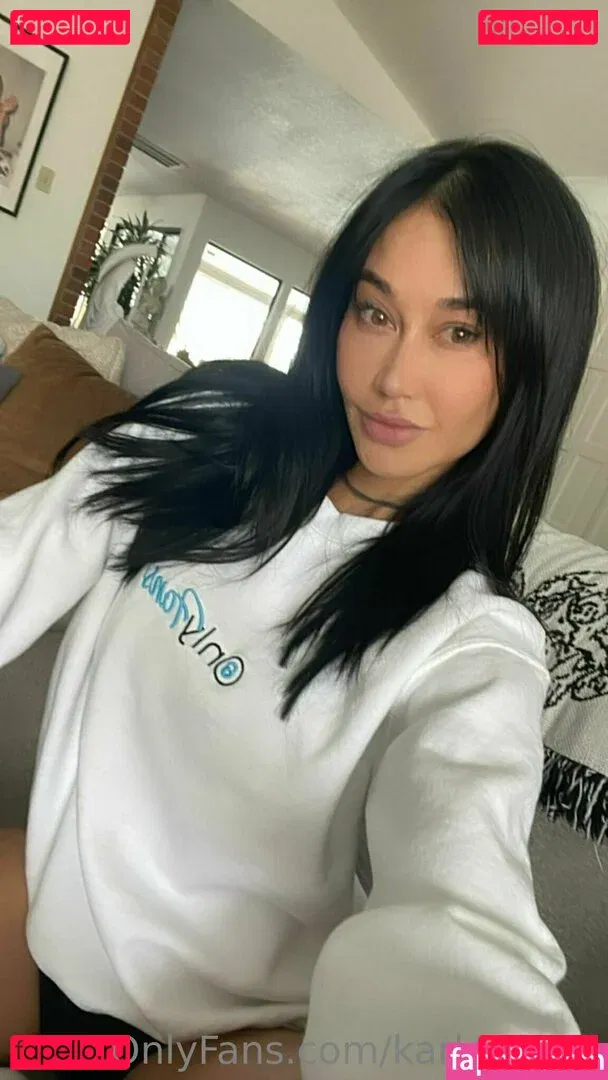 karleaxoxo Onlyfans Photo Gallery 