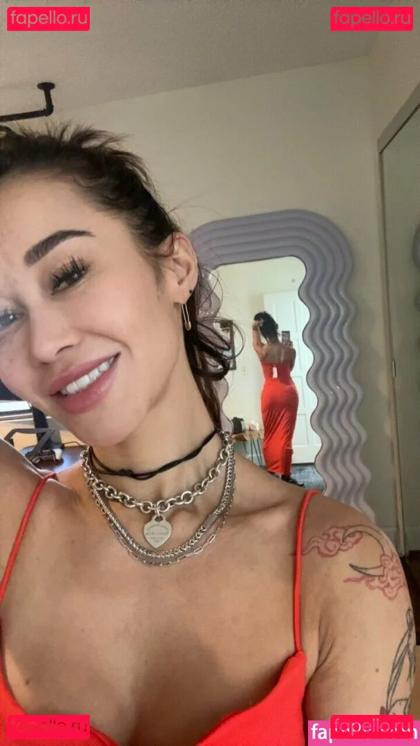 karleaxoxo Onlyfans Photo Gallery 