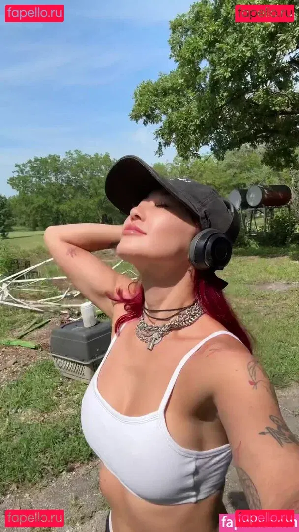 karleaxoxo Onlyfans Photo Gallery 