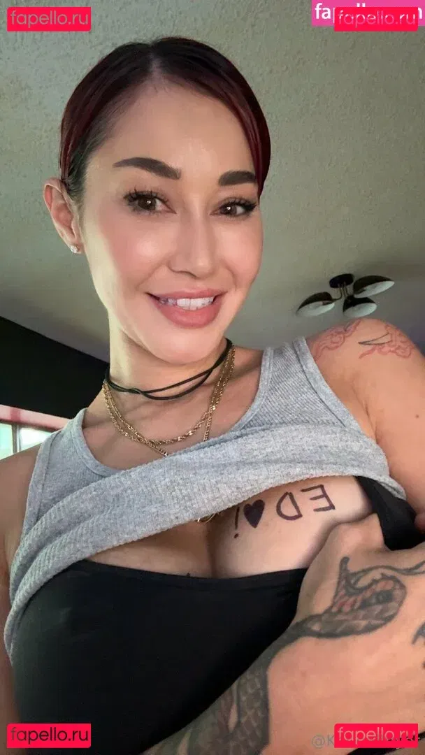 karleaxoxo Onlyfans Photo Gallery 