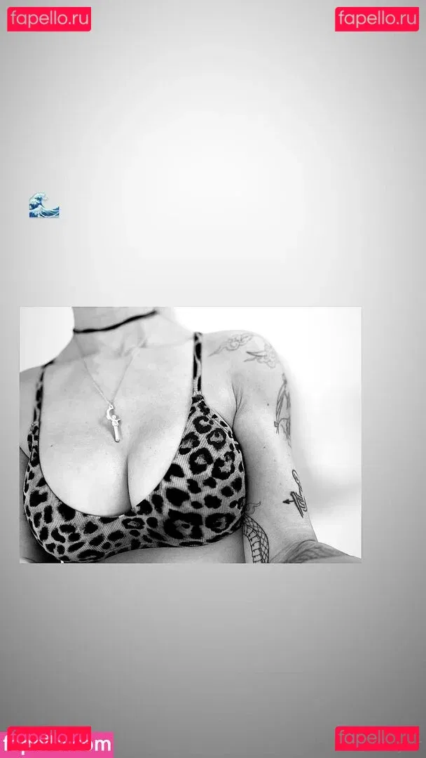 karleaxoxo Onlyfans Photo Gallery 