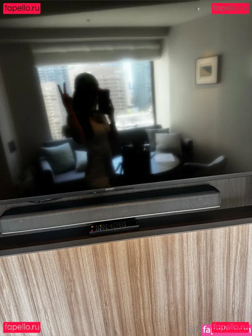 karleaxoxo Onlyfans Photo Gallery 