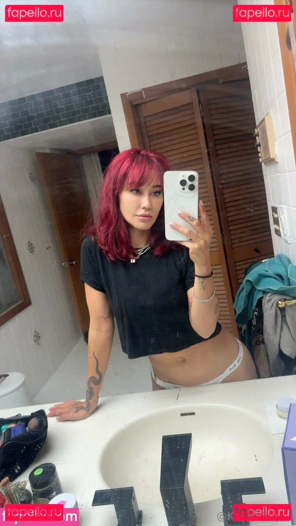 karleaxoxo Onlyfans Photo Gallery 