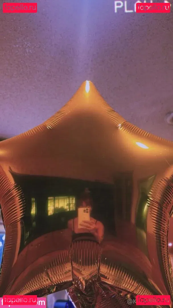 karleaxoxo Onlyfans Photo Gallery 