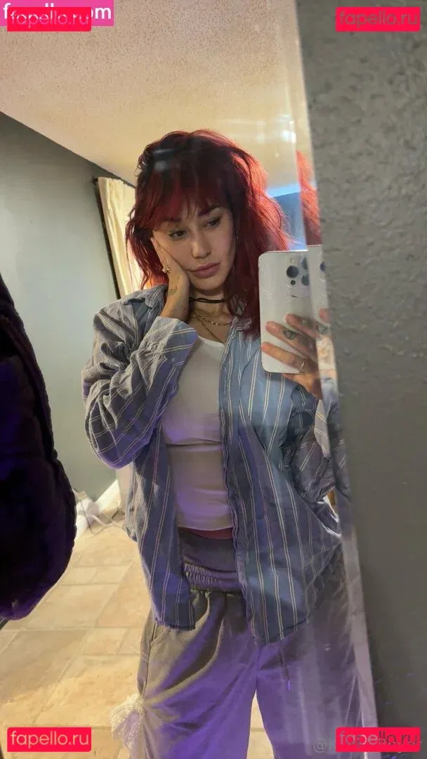 karleaxoxo Onlyfans Photo Gallery 