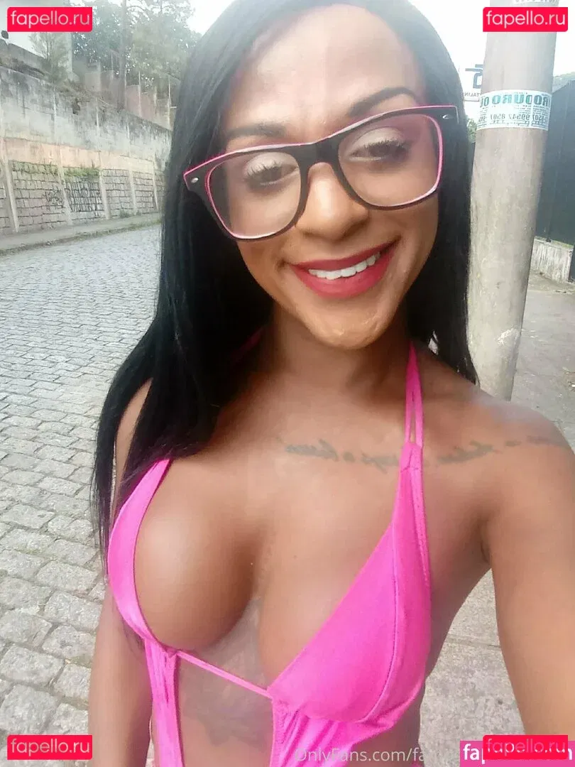 renatabqueen Onlyfans Photo Gallery 