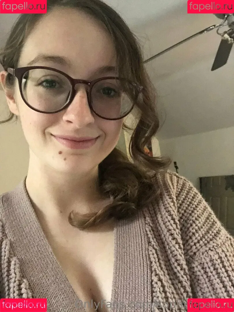 sophieellie_of Onlyfans Photo Gallery 