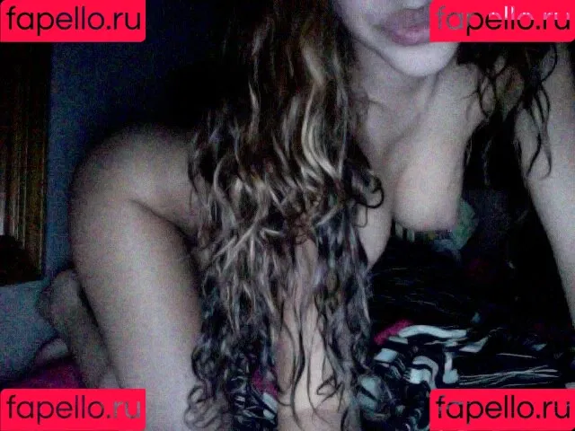 Chantel Jeffries Onlyfans Photo Gallery 