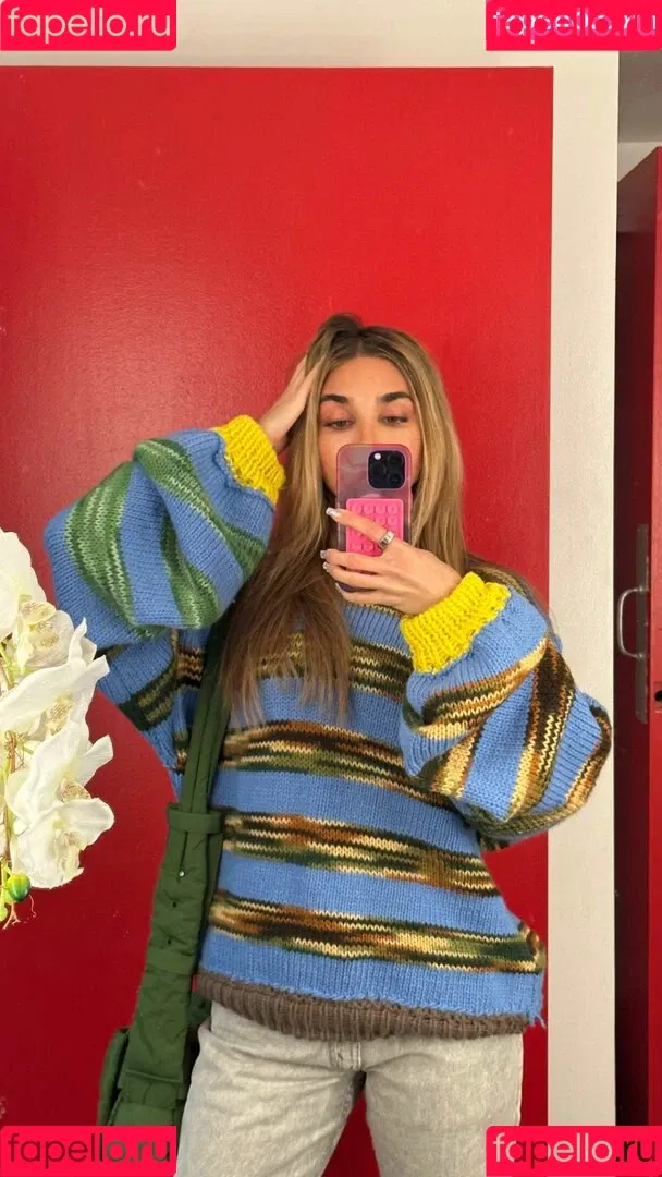 Chantel Jeffries Onlyfans Photo Gallery 