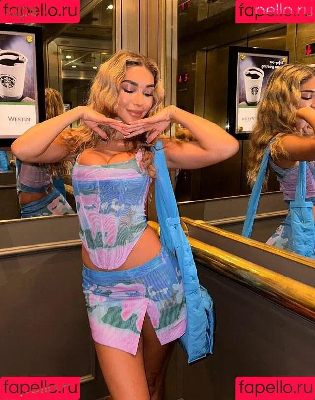 Chantel Jeffries Onlyfans Photo Gallery 