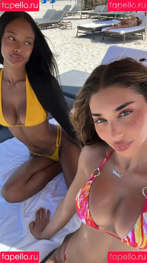 Chantel Jeffries Onlyfans Photo Gallery 