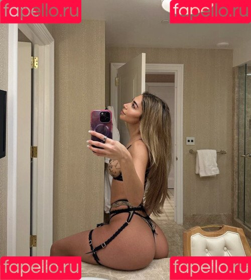 Chantel Jeffries Onlyfans Photo Gallery 