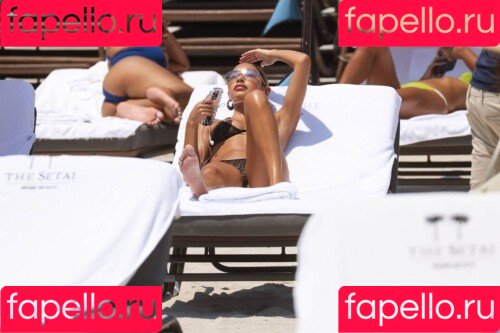 Chantel Jeffries Onlyfans Photo Gallery 