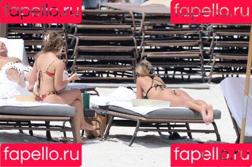 Chantel Jeffries Onlyfans Photo Gallery 