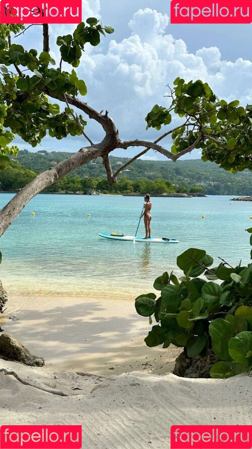 Chantel Jeffries Onlyfans Photo Gallery 