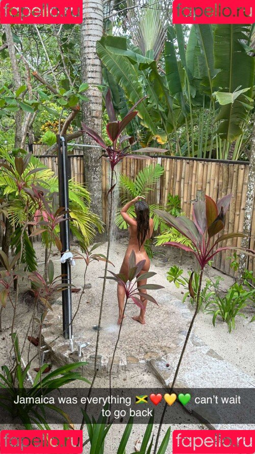 Chantel Jeffries Onlyfans Photo Gallery 