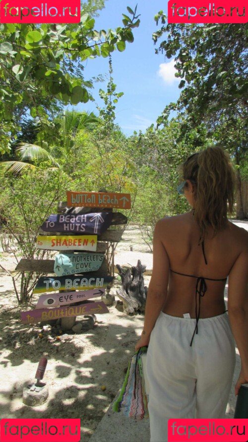 Chantel Jeffries Onlyfans Photo Gallery 