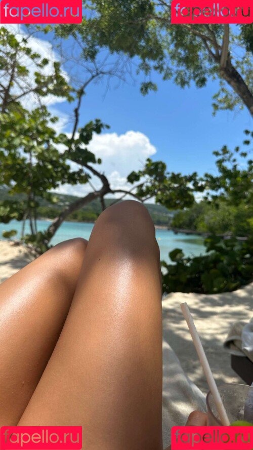 Chantel Jeffries Onlyfans Photo Gallery 