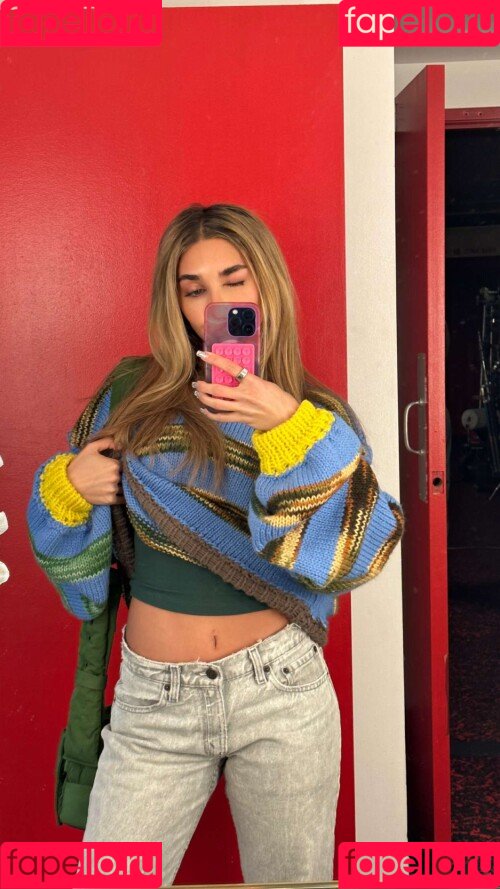 Chantel Jeffries Onlyfans Photo Gallery 