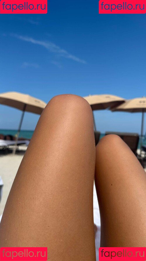 Chantel Jeffries Onlyfans Photo Gallery 