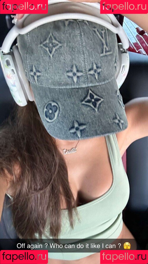 Chantel Jeffries Onlyfans Photo Gallery 