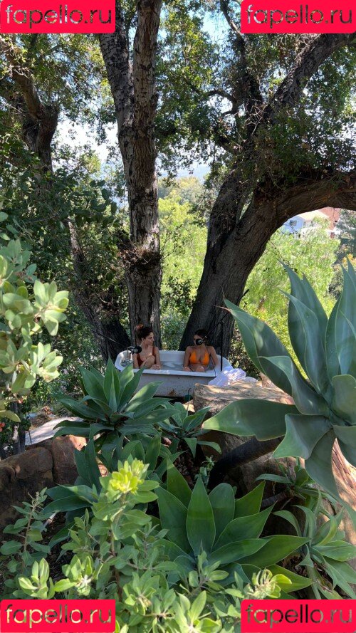 Chantel Jeffries Onlyfans Photo Gallery 