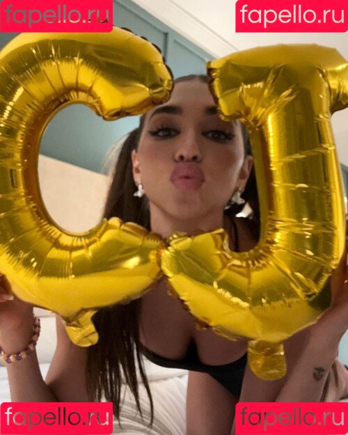 Chantel Jeffries Onlyfans Photo Gallery 