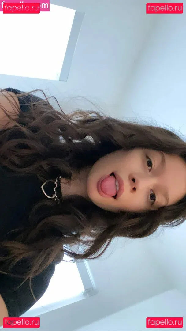 Paige Searcy Onlyfans Photo Gallery 