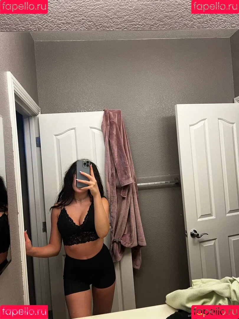 alexandra_999 Onlyfans Photo Gallery 