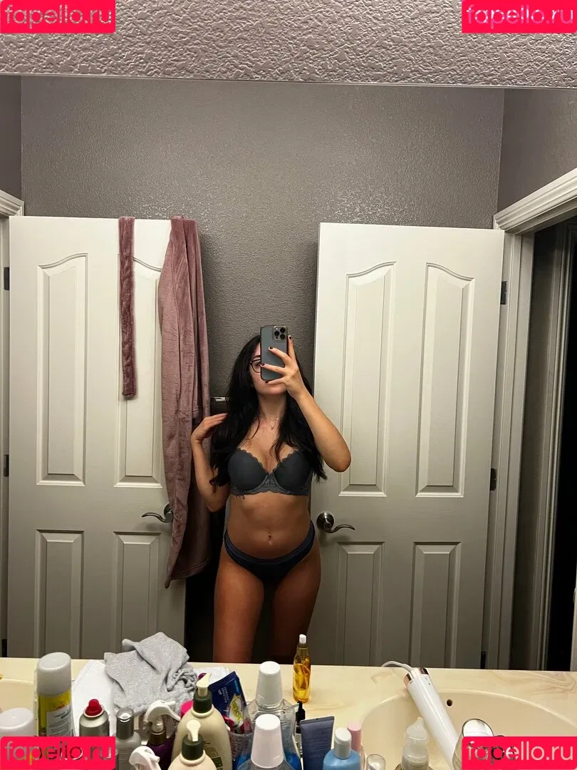 alexandra_999 Onlyfans Photo Gallery 