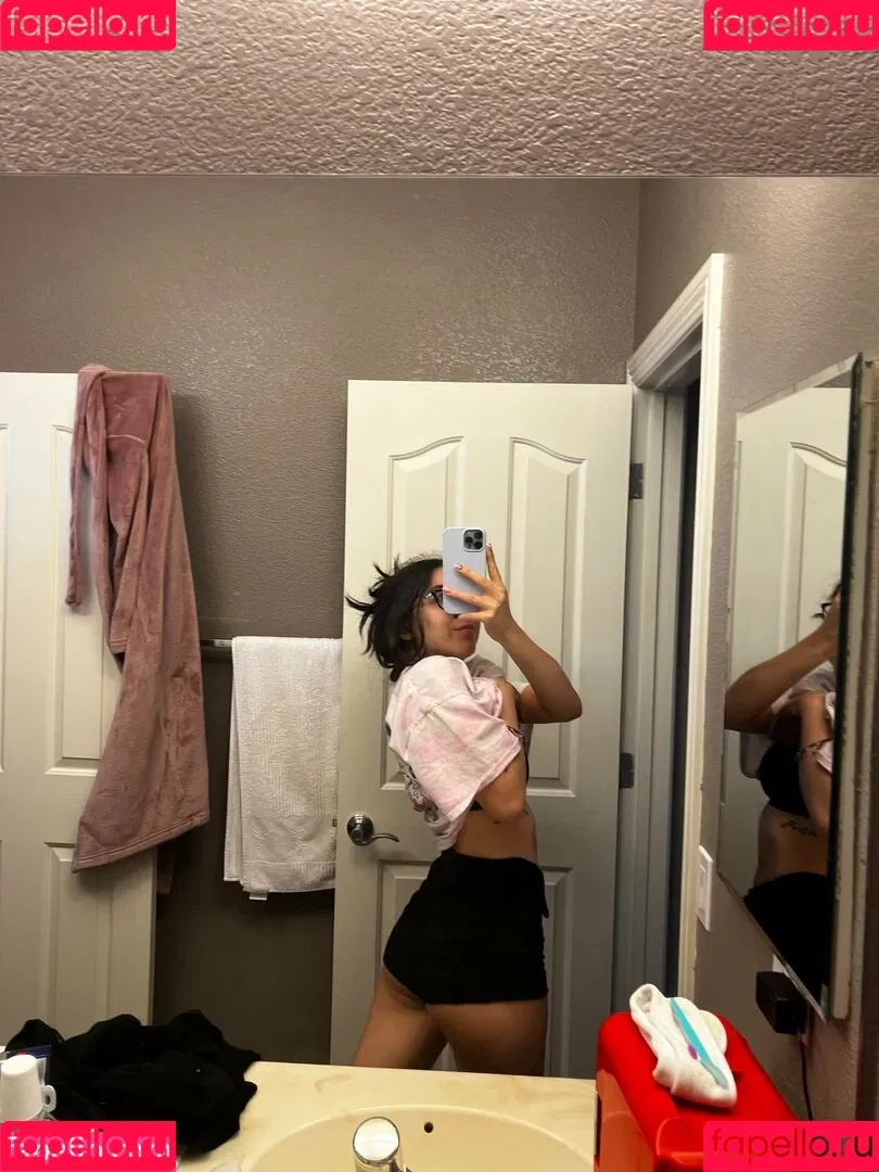 alexandra_999 Onlyfans Photo Gallery 