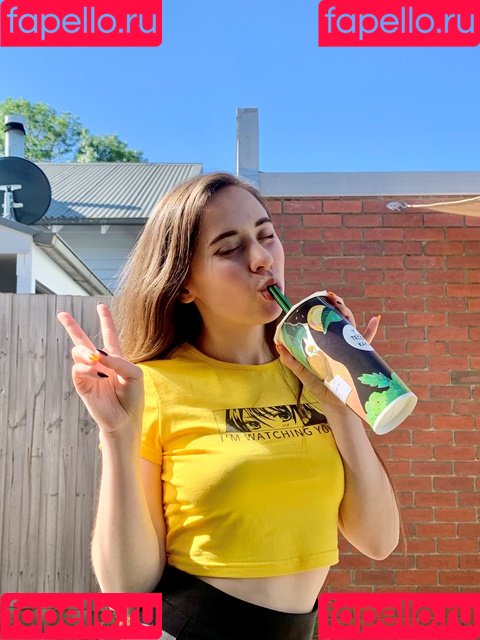 Aili Winter Onlyfans Photo Gallery 