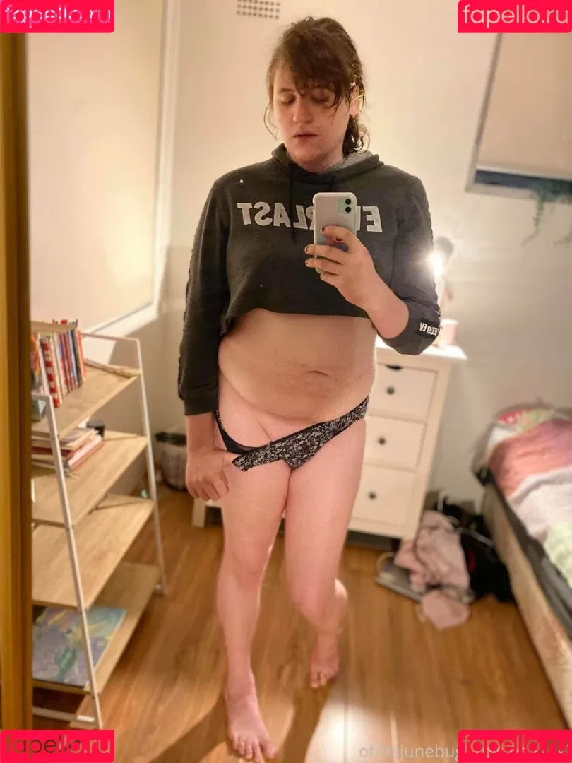 itsjunebug_ Onlyfans Photo Gallery 