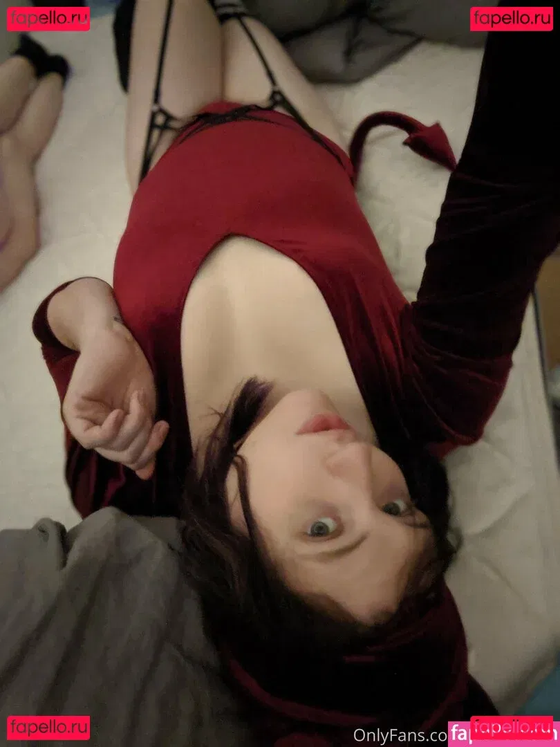 itsjunebug_ Onlyfans Photo Gallery 