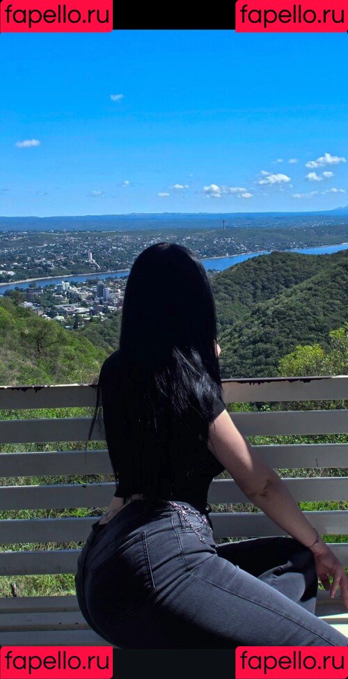 Yasmin Moore Onlyfans Photo Gallery 