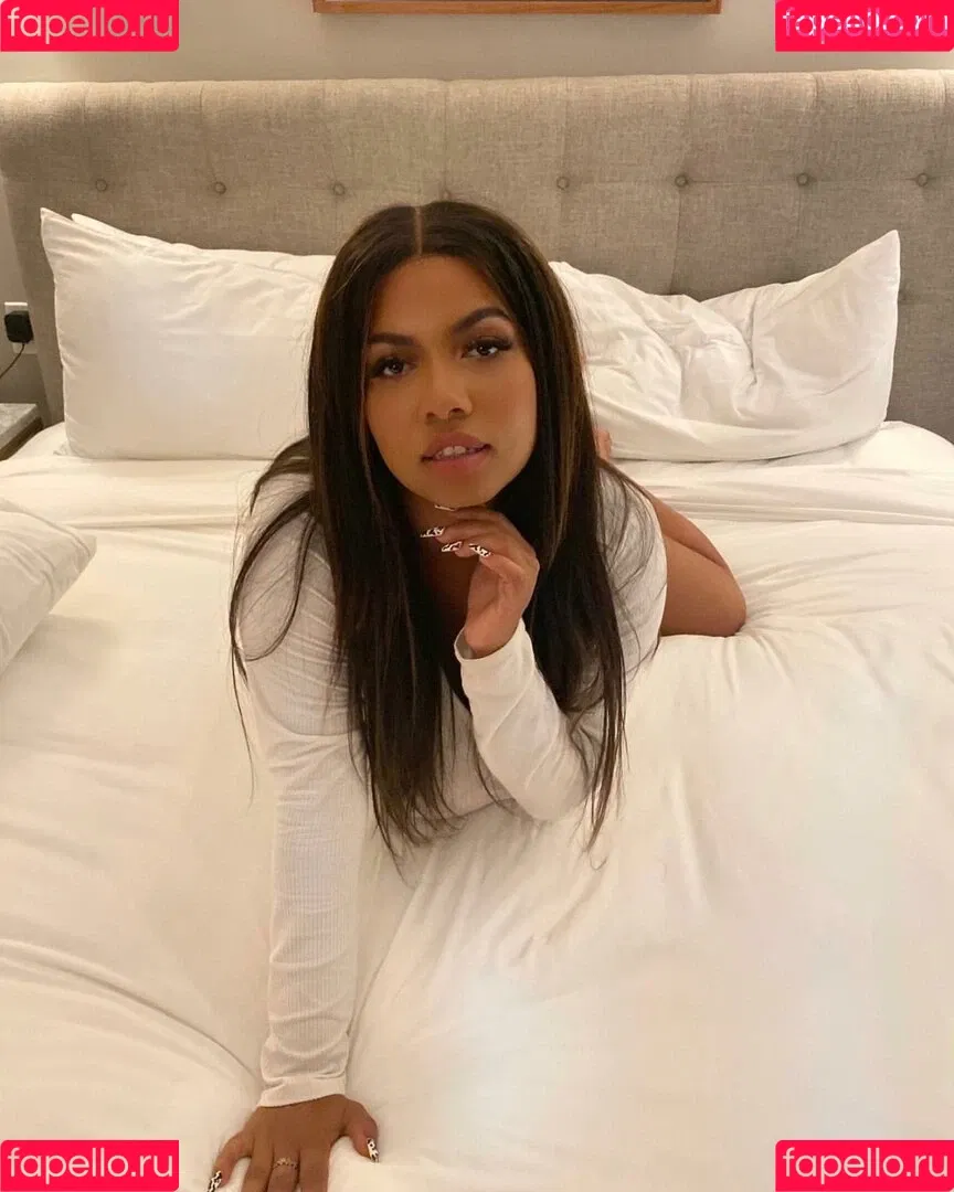thelailalove Onlyfans Photo Gallery 