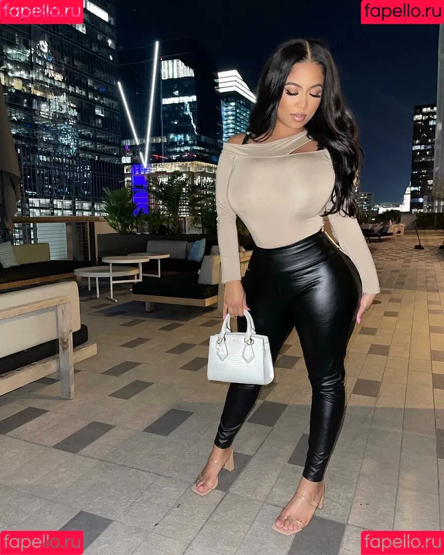 thelailalove Onlyfans Photo Gallery 