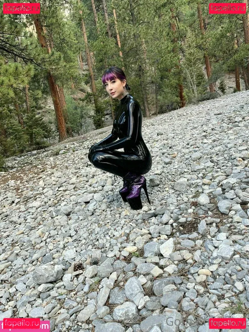 gothcharlotte Onlyfans Photo Gallery 