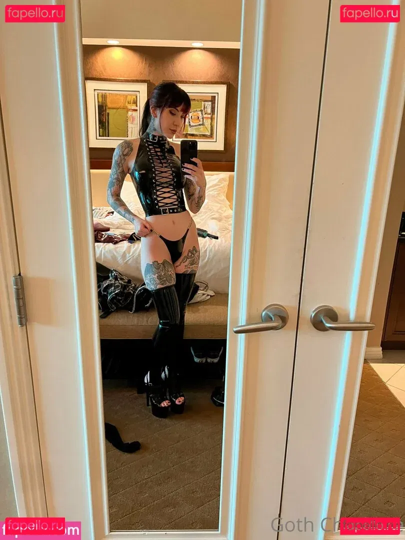 gothcharlotte Onlyfans Photo Gallery 