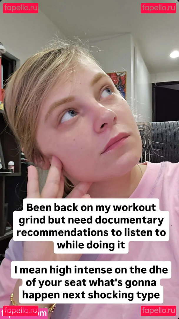 Sydney Poniewaz Onlyfans Photo Gallery 