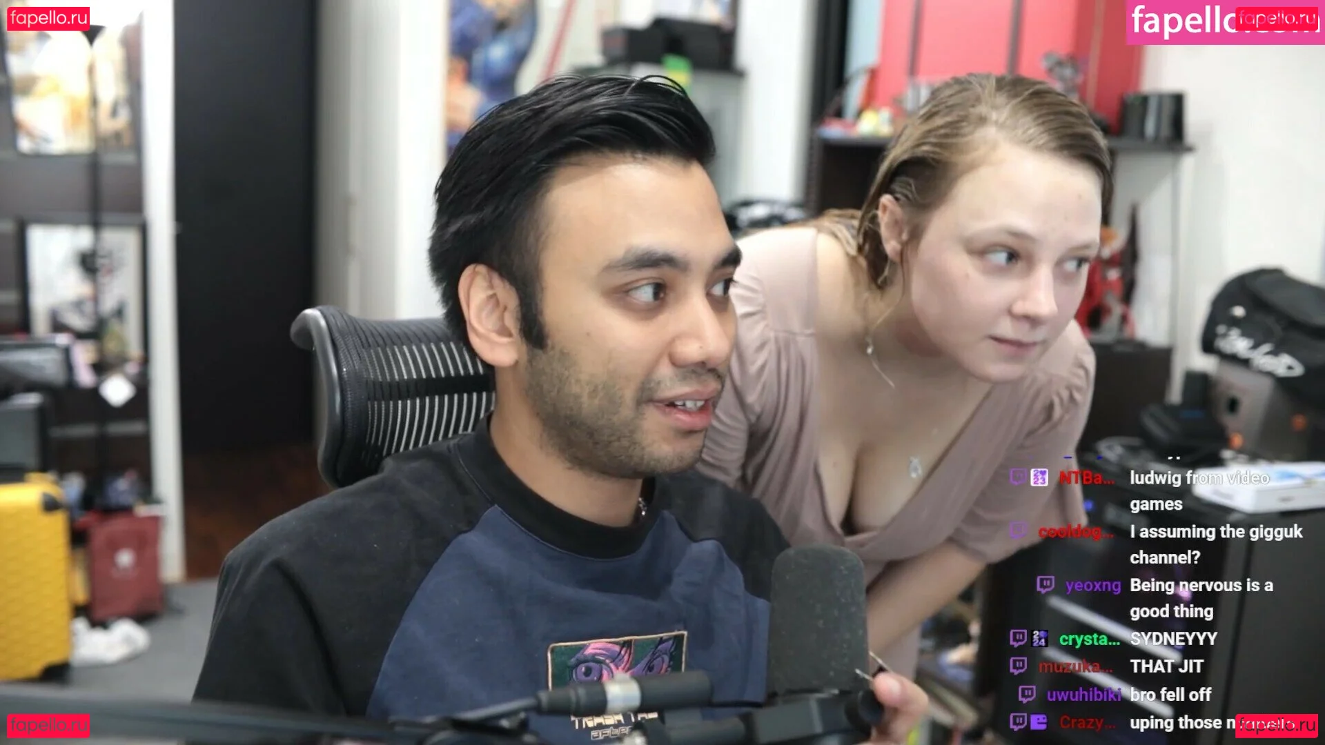 Sydney Poniewaz Onlyfans Photo Gallery 