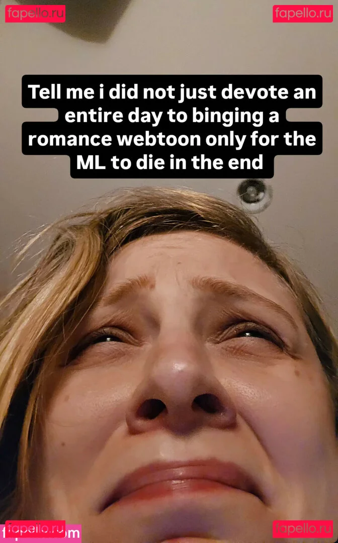 Sydney Poniewaz Onlyfans Photo Gallery 